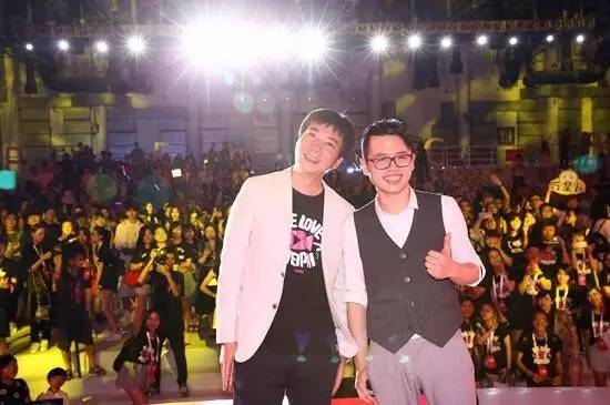 读完美图453页的招股书后，我有这样几点思考