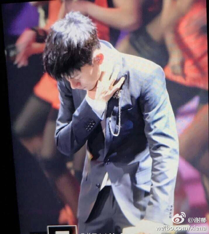 不要苛求,和大张伟相比,张杰失声后46个对不起的诚意简直太好