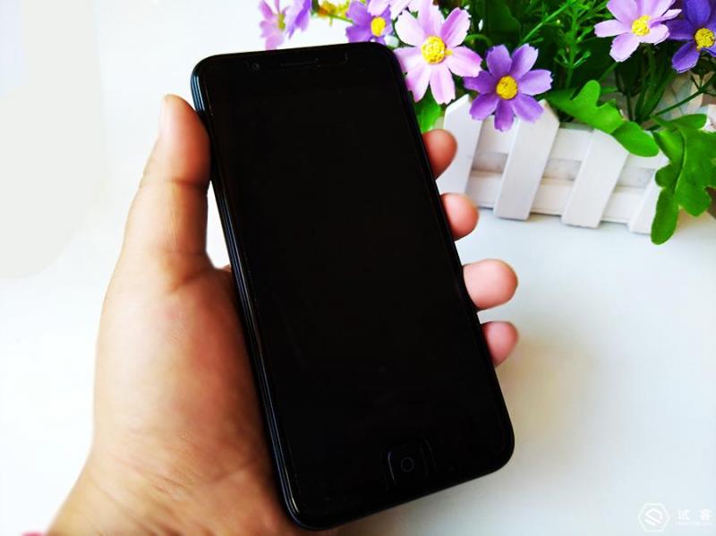 21克老年手机，老年机中的苹果手机