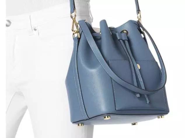 michaelkors奢侈品女包搭配,michaelkors时尚