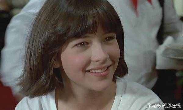 小时候好看长大后超帅的欧美明星,盘点欧美明星年轻时的盛世美颜