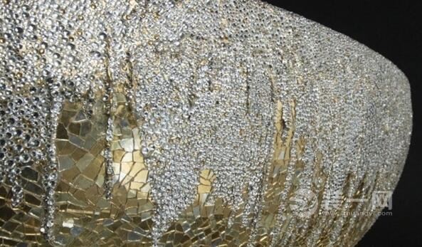 百万金澡盆镶珠宝各国富人奢华装修洗澡方式超奇葩