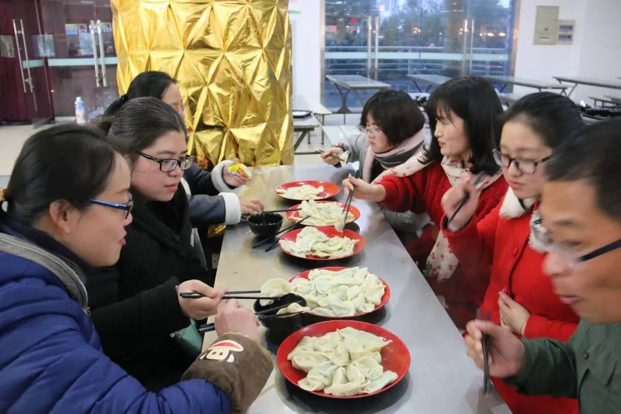 冬至-暖心｜常州纺院机电工程系举办包饺子活动
