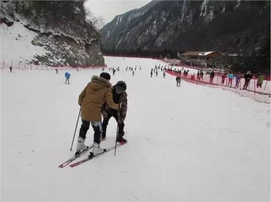 自由行去哪个滑雪场方便,松花湖滑雪一日游最佳攻略