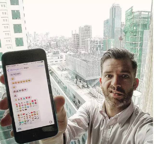 一个娃就够呛了，家有四个小公主怎么办？