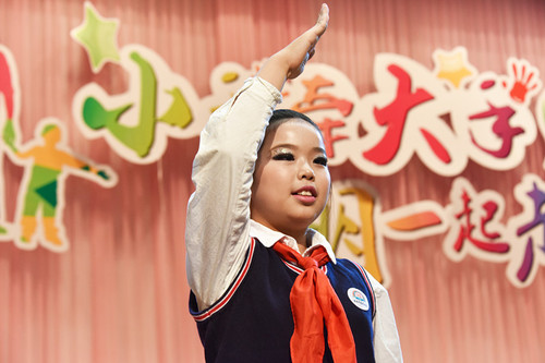 倡导文明新风共建美好校园,倡导校园文明传播正能量