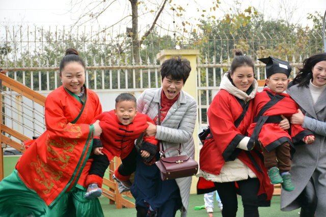 瞧，教育导报记者镜头下的2016！