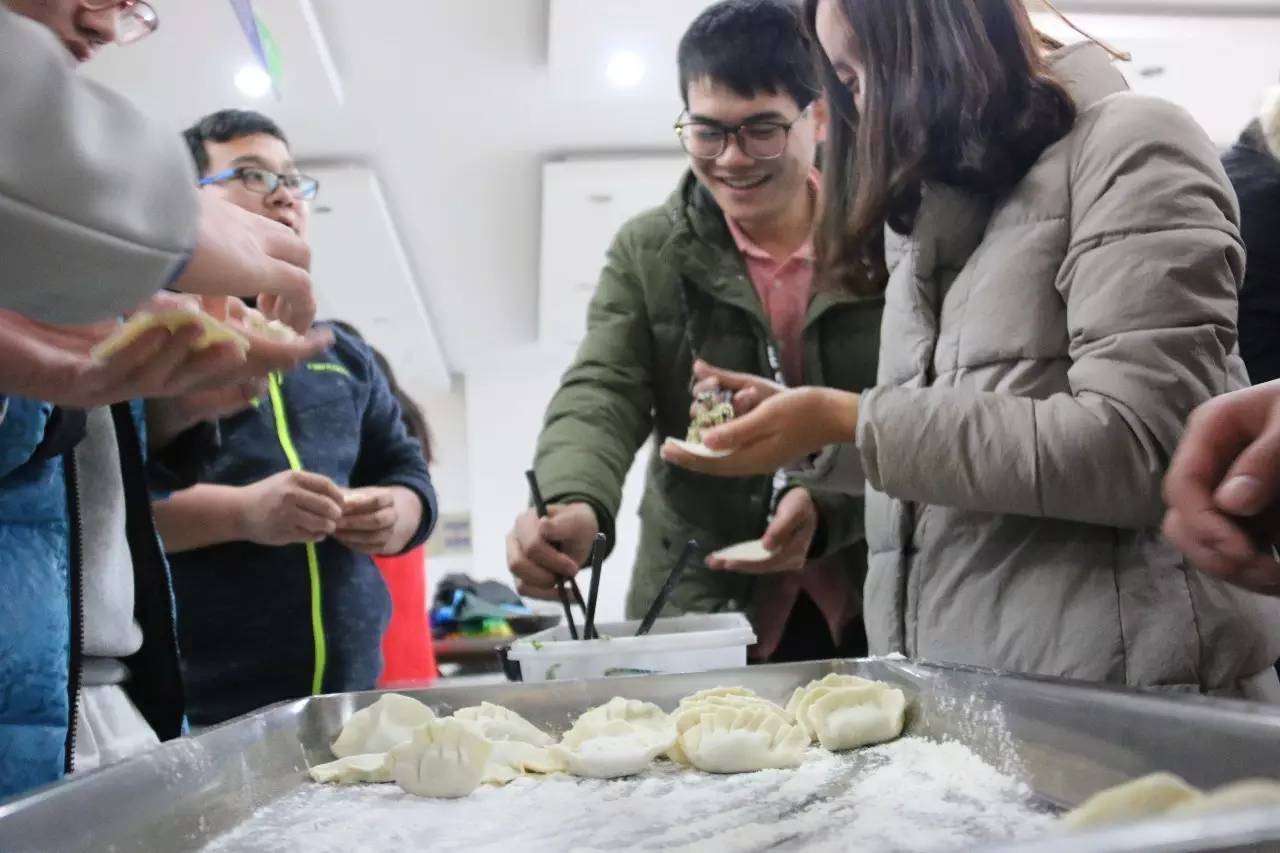 冬至-暖心｜常州纺院机电工程系举办包饺子活动