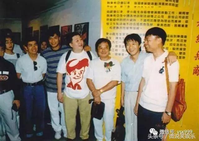 李小龙和周星驰的师傅,周星驰李小龙动作对比喜剧之王