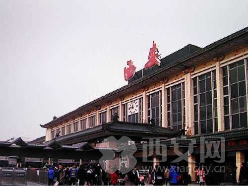 西安铁路局迎来节前客票预售高峰期