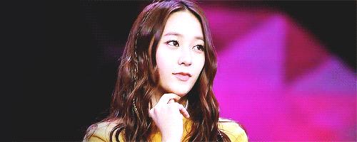 珍珠中国结胸针,金色国花牡丹胸针