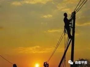 今日郑州2016年12月28日(农历丙申年十一月三十星期三)