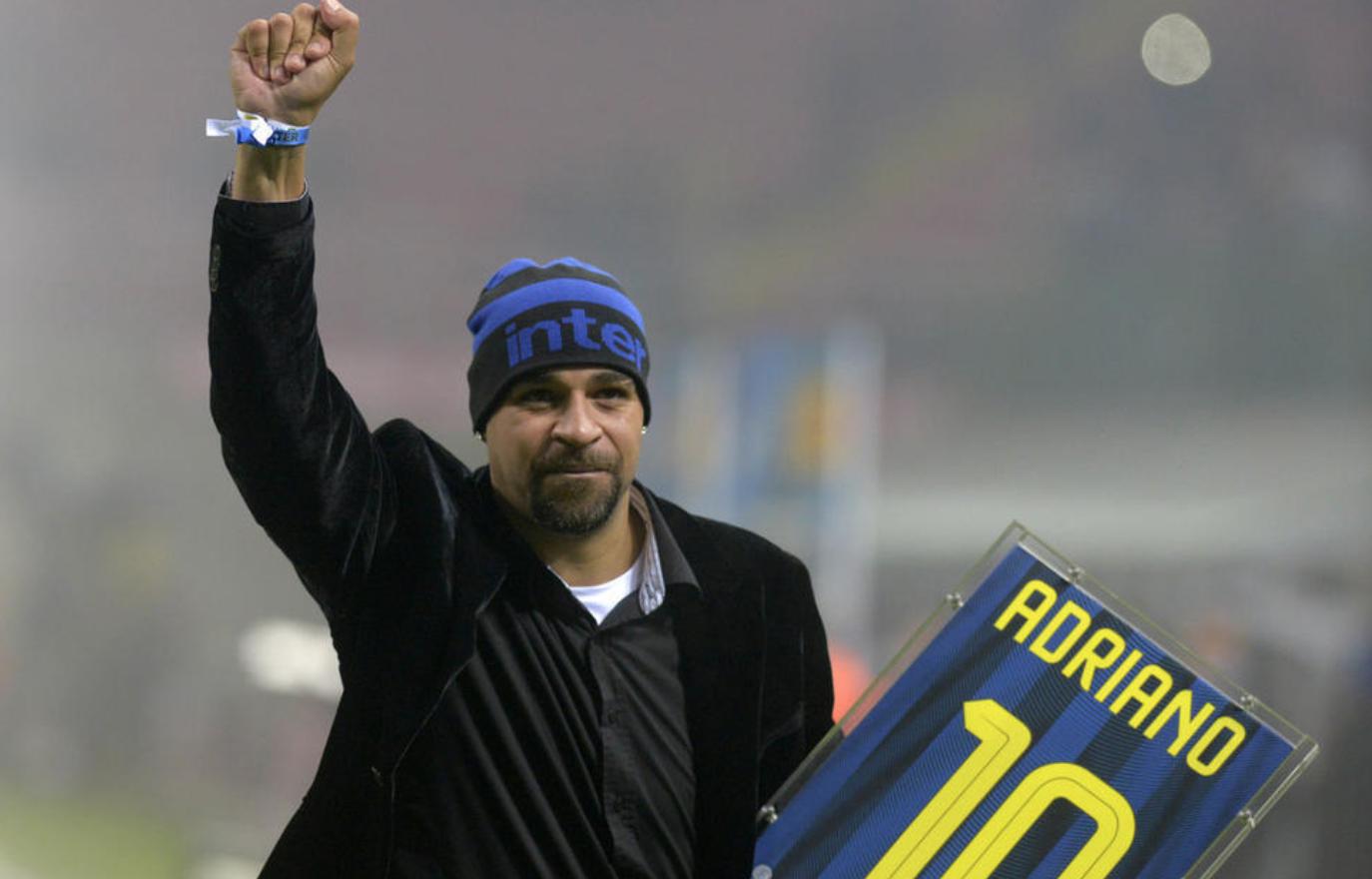 实况阿德里亚诺强吗,实况10阿德里亚诺在哪个俱乐部