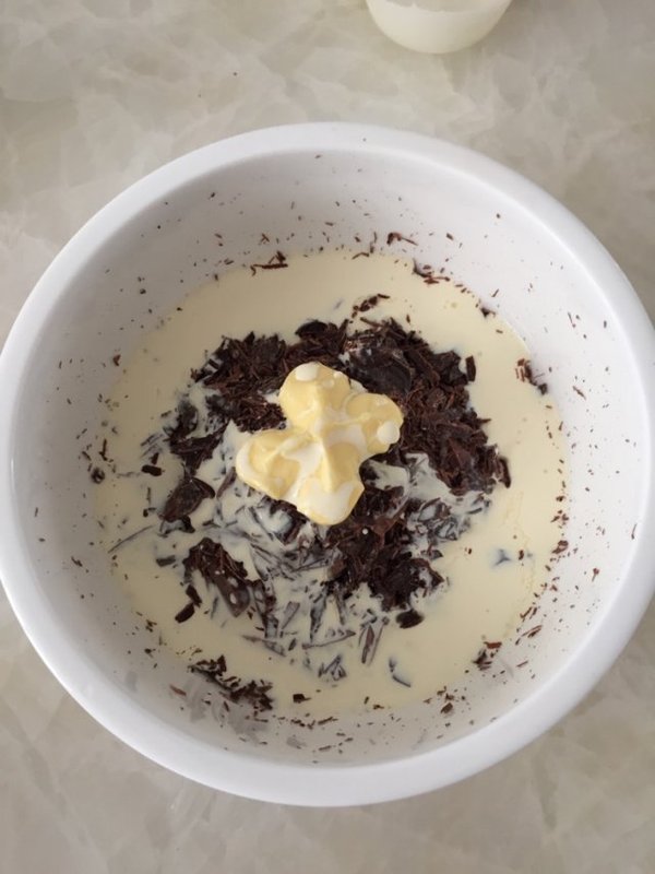 巧克力分生的和熟的,你知道巧克力意味着什么吗