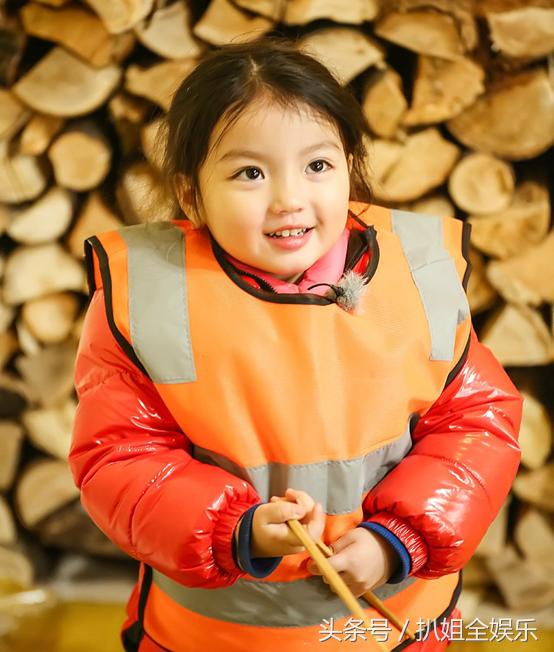 阿拉蕾玩的什么球,阿拉蕾超燃时刻