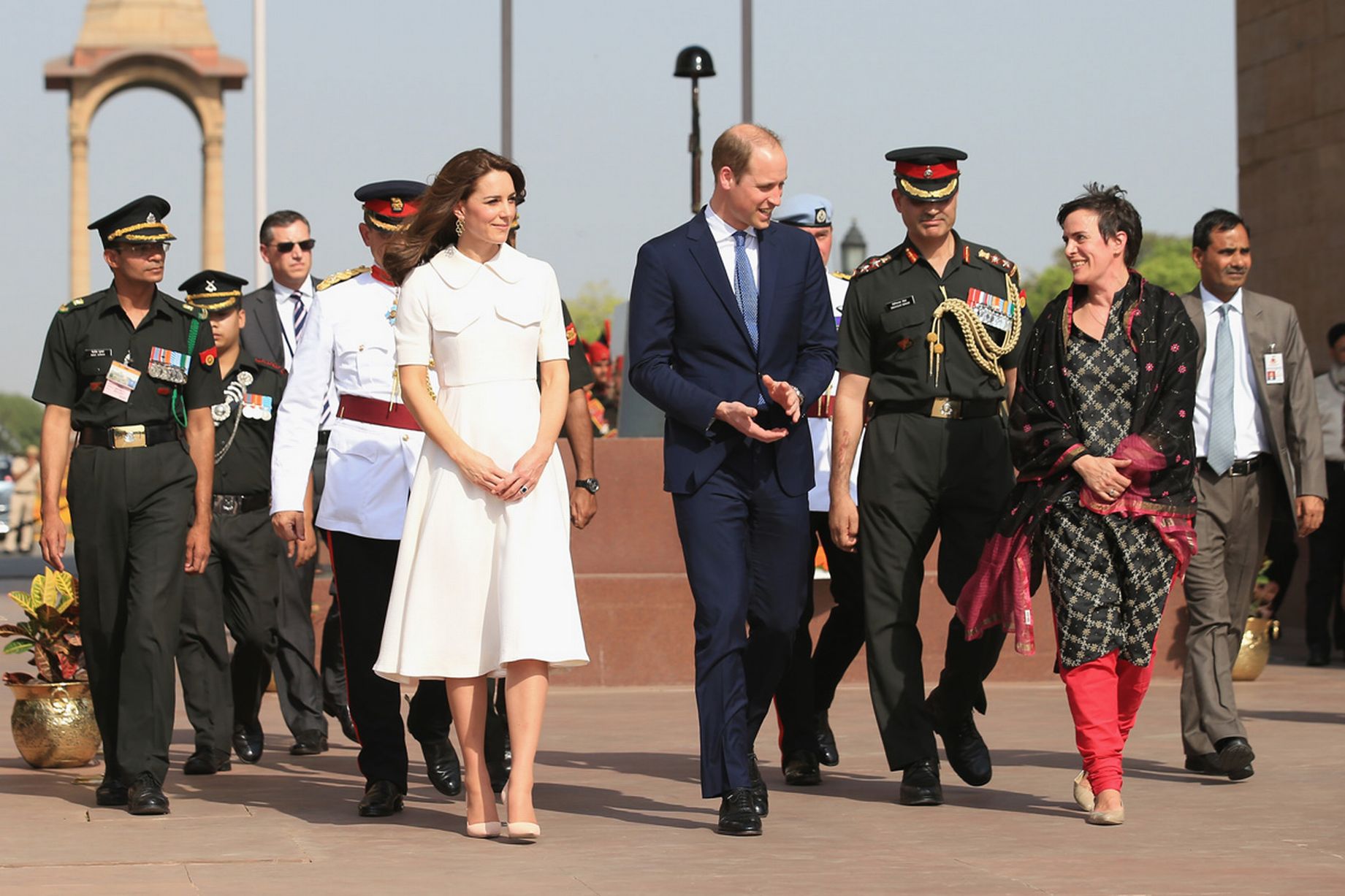 凯特王妃6件套,凯特王妃11套白色礼服