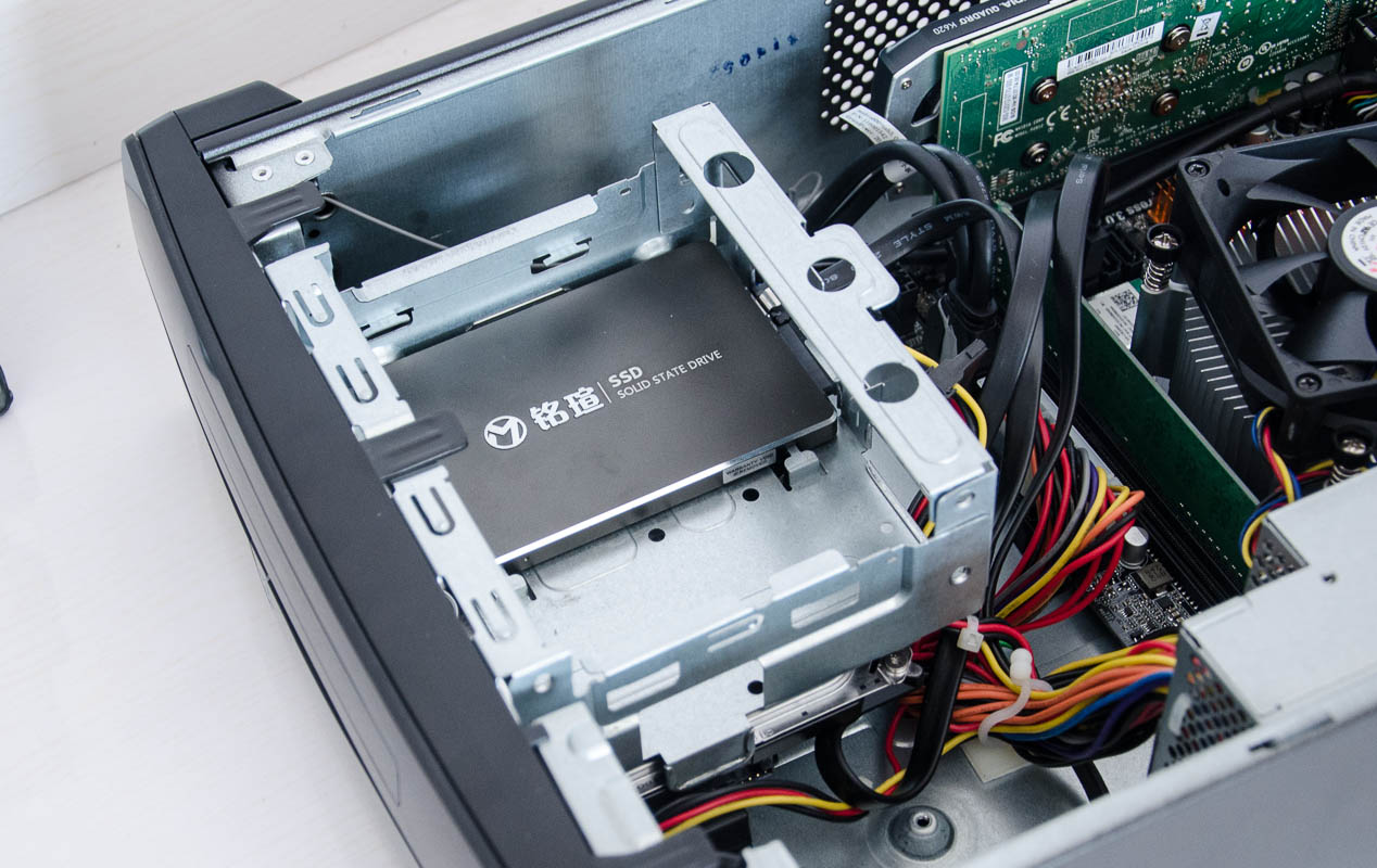 这才叫霸气，极夜T600S超微型设计师塔式工作站电脑首拆评测