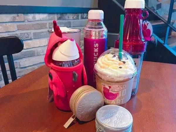 星巴克马克经典杯,韩国星巴克情人节杯子