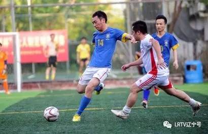 踢足球太难了,踢足球难不难