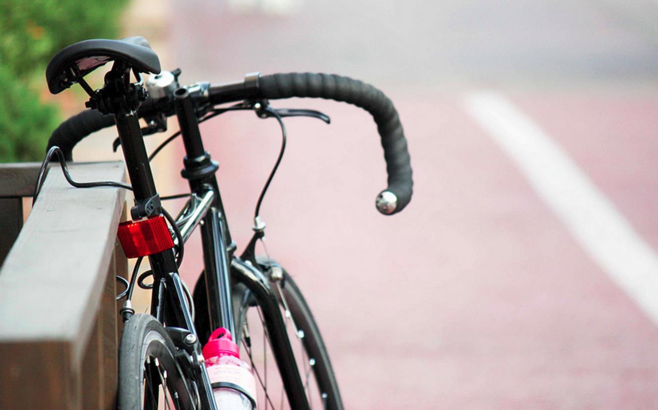 本来烧钱的免费车，却如何成为年赚1亿的摇钱树？