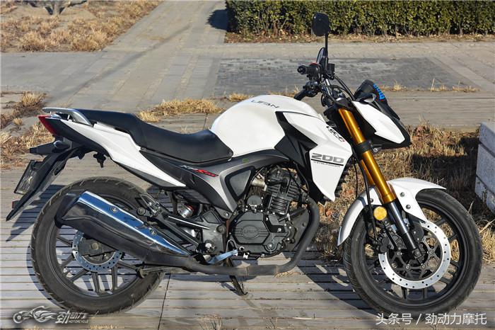 好玩的性能小钢炮,好玩儿不要钱的赛车