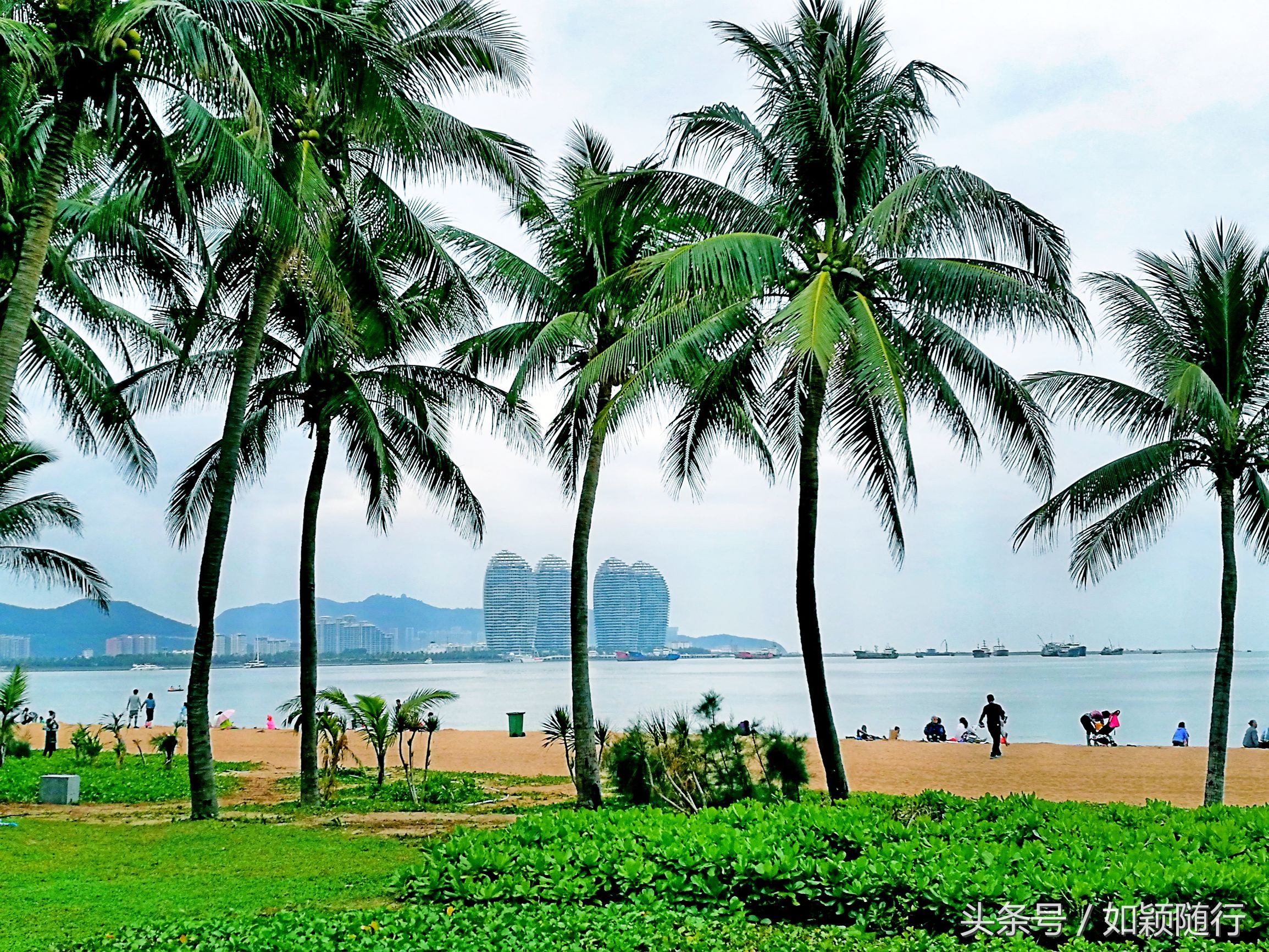 三亚地标美丽凤凰岛,三亚的凤凰岛与海花岛