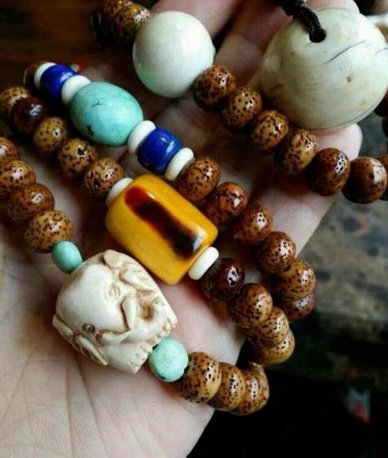 星月盘到什么程度加配饰,星月菩提盘好的图片