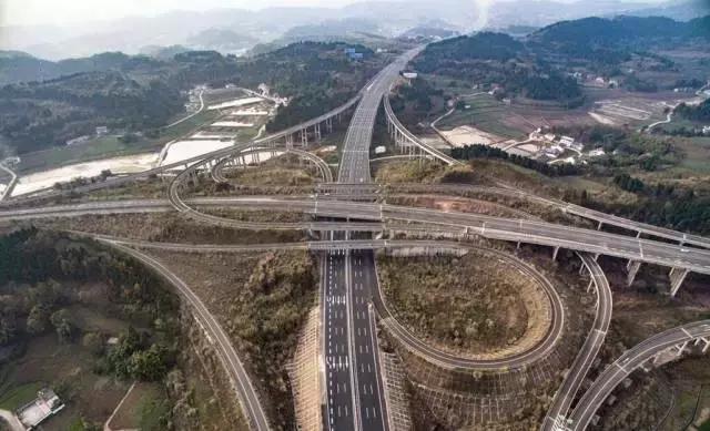 成安渝高速通车时间,成安渝高速畅通不