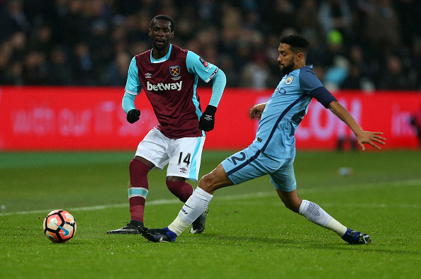 曼城为什么不使用足总杯臂章,足总杯曼城臂章