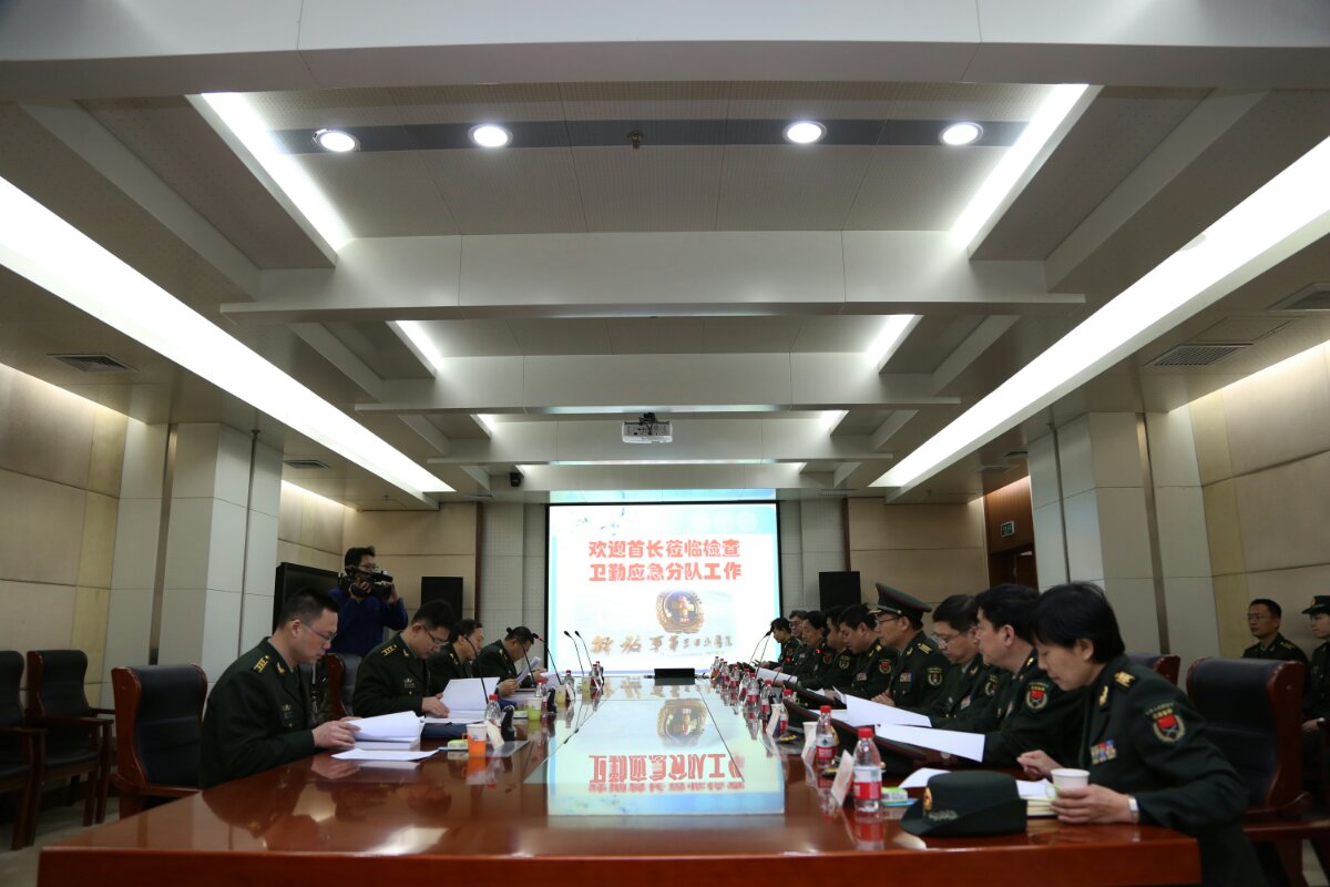 解放军306医院除夕之夜倒计时与正计时