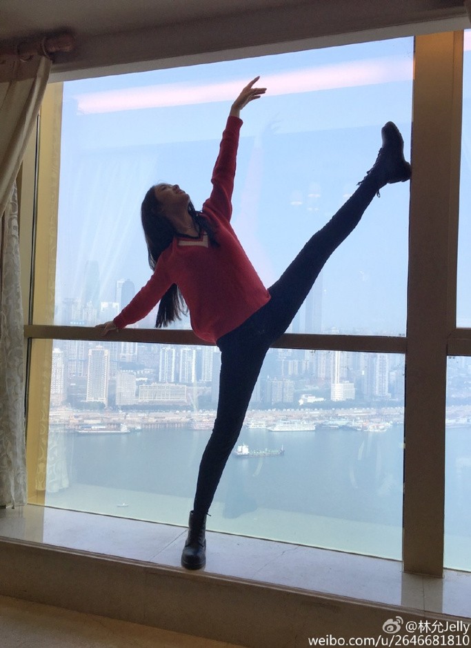 心水运动风的亲们该跟着林允、柳岩、王俊凯健身了