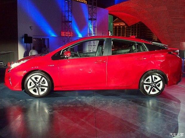 卡罗拉2.0和凯美瑞2.0有啥区别,丰田2020