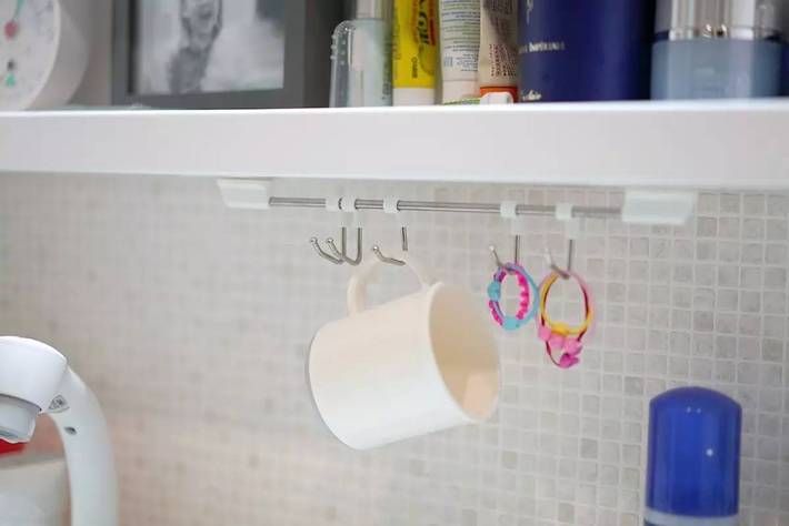 居家小妙招小挂钩,居家实用小物件粘钩