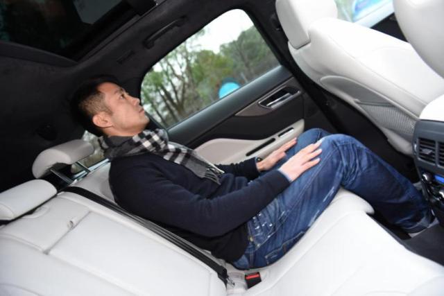 新款捷豹F-PACE测评,捷豹suv车型f-pace越野测试