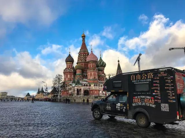 带三个美女自驾中国,自驾房车欧洲之旅