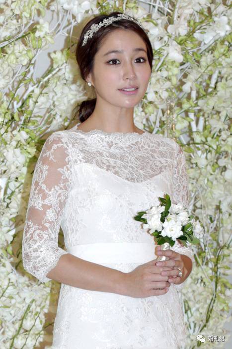 新娘皇冠发型推荐,韩式皇冠新娘发箍推荐