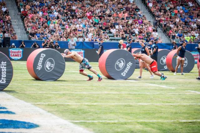 姚明当年为啥要代言锐步,姚明与锐步