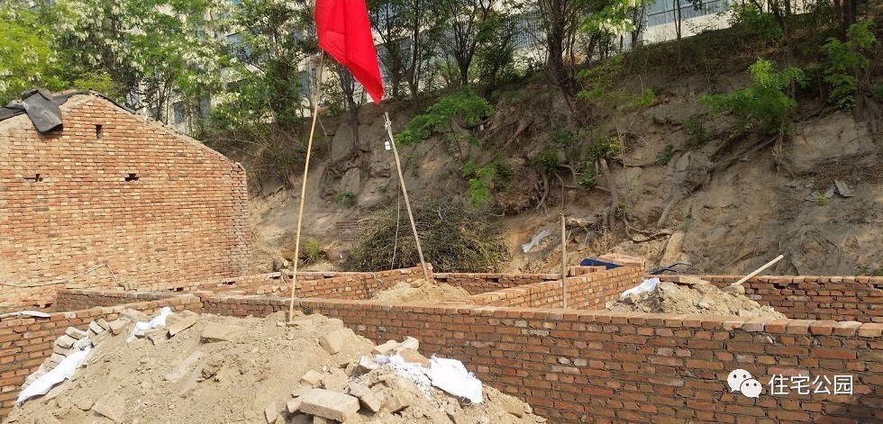 他花25万城郊盖栋轻钢房为何却羡煞了100万城市买楼的发小？