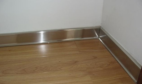 旧房踢脚线怎么更换,老房子踢脚线怎样处理