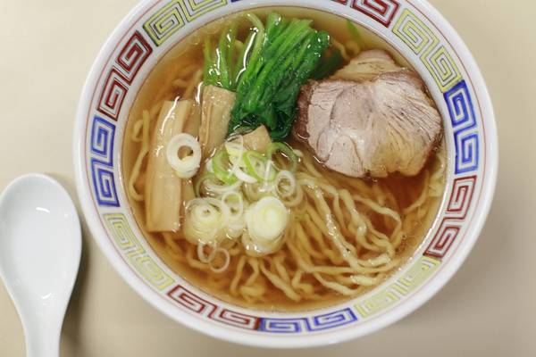 过年回家前，我准备天天慵懒性感地吃碗面