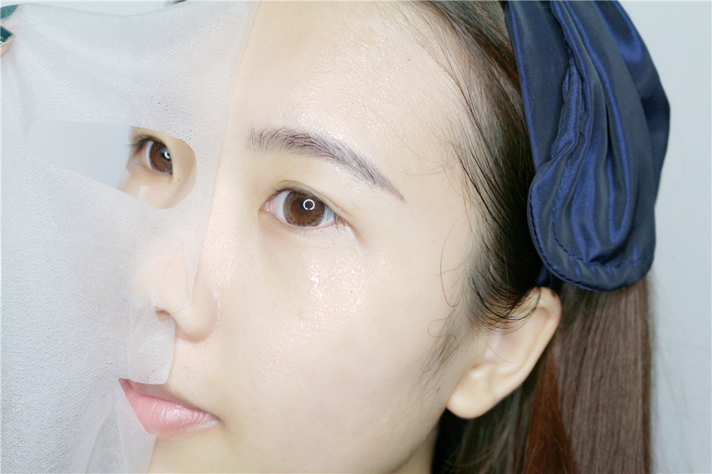 「senly」面膜界的Mr.Right，帮我Hold住水嫩肌肤