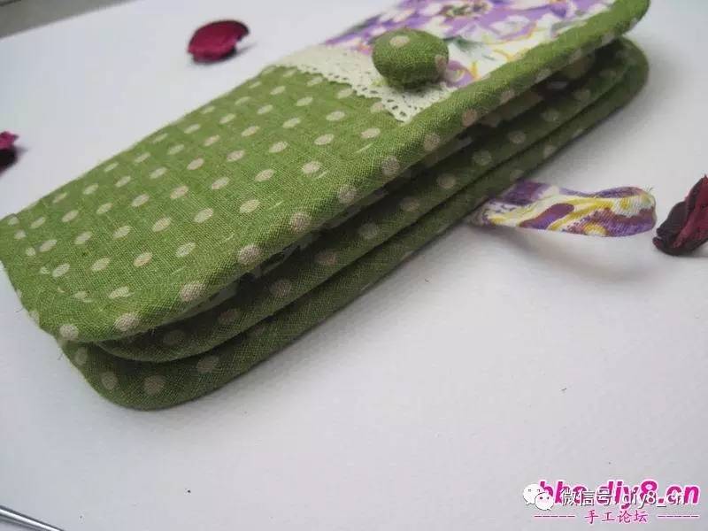 「百合幽兰」一款今年最流行草木绿色超多卡位的钱包教程，你来不来学？