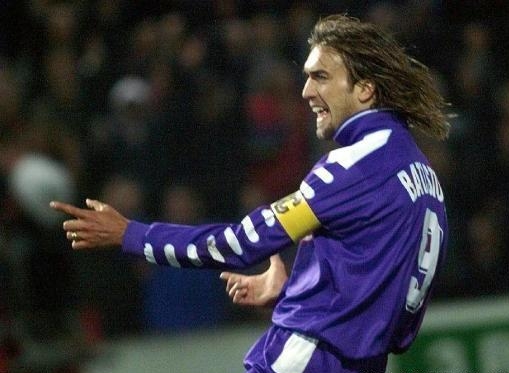 天下足球十大经典庆祝动作劳尔,世界足坛十大霸气庆祝