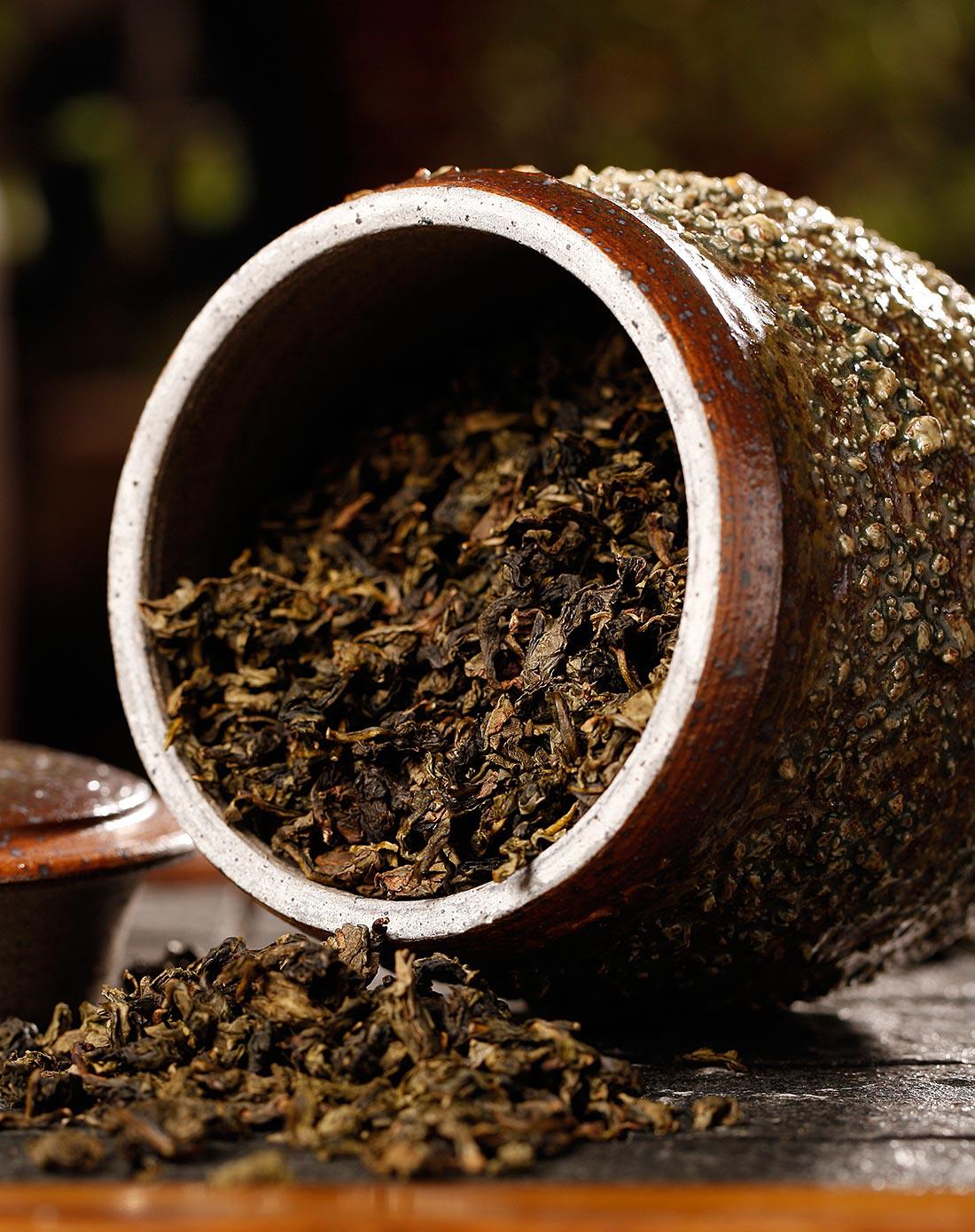 屋里烟味太重什么东西能除味,屋里烟味大怎么快速处理