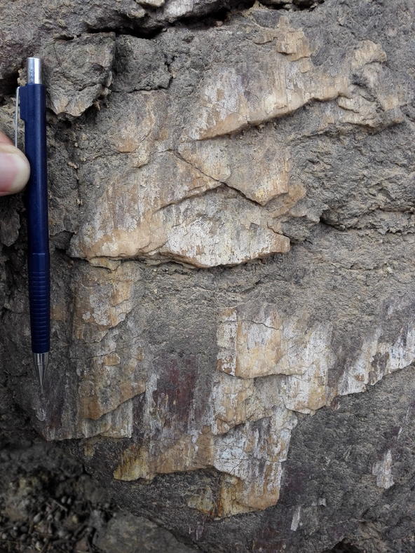 地质断层图,断层地质案例