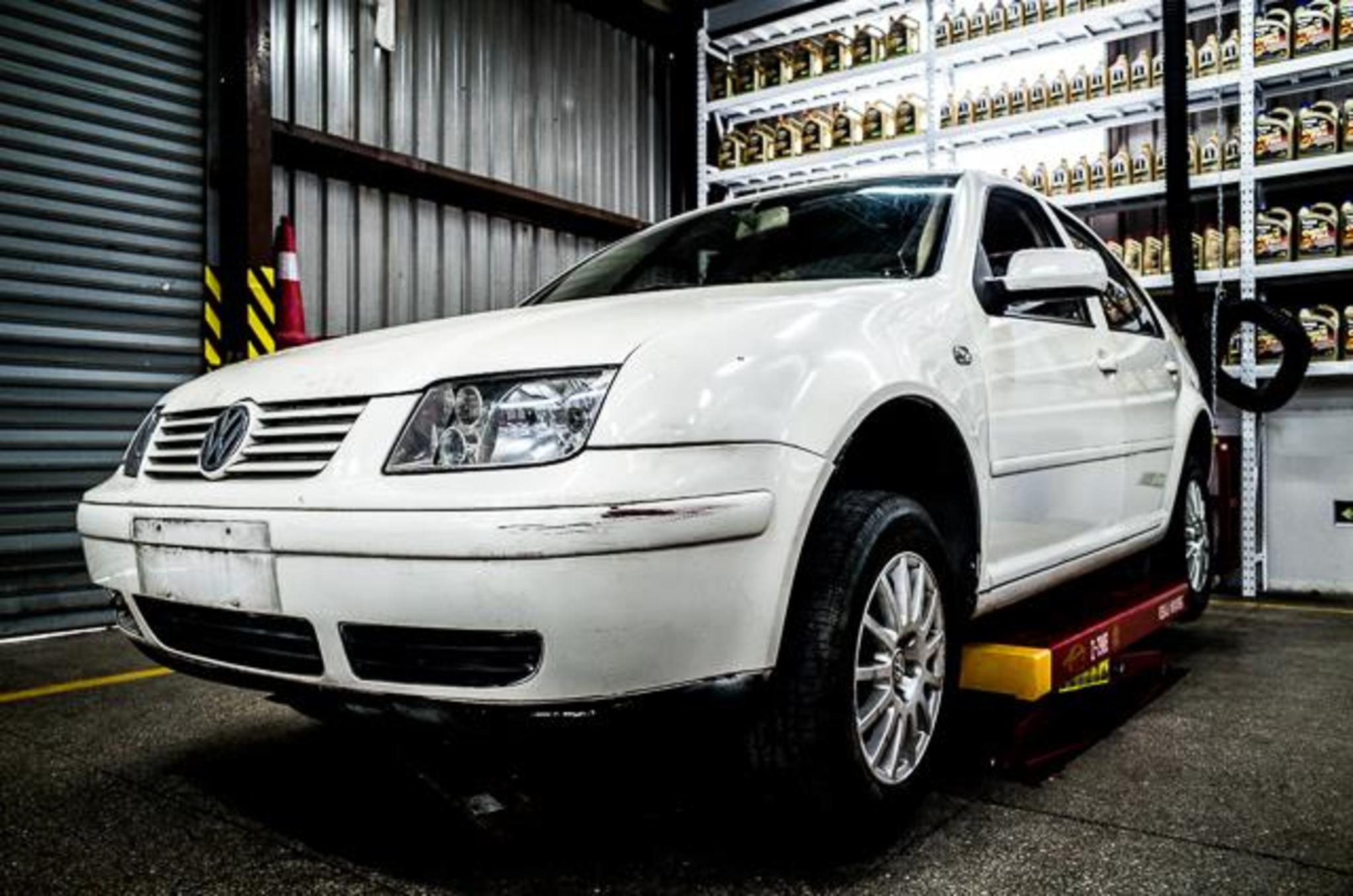 车划痕快速修复方法,车划痕自己修复小妙招