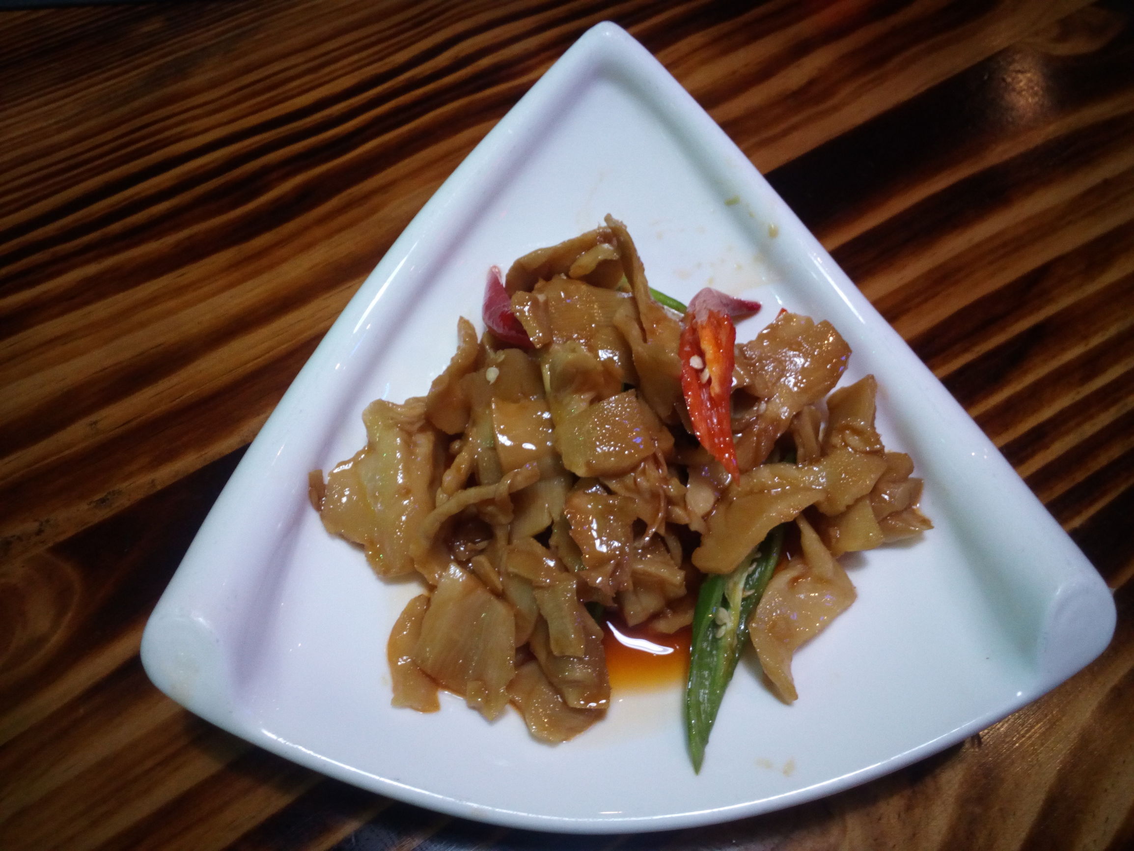 烤鱼即将出炉,烤鱼美味可口