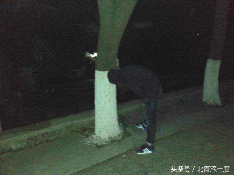 深度聚焦倒在导师饭局后的研究生：5桌师生干掉18瓶酒