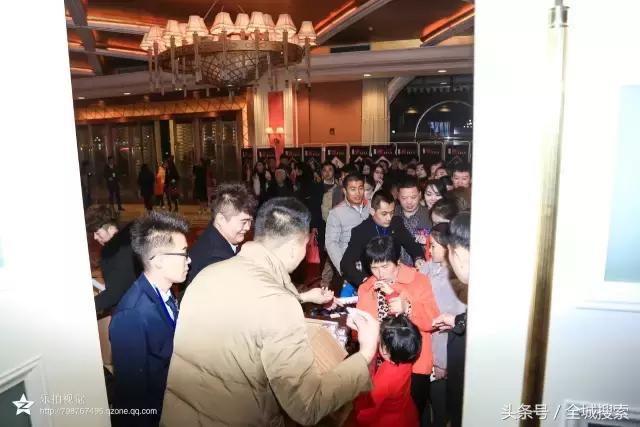 榻愬獩鐩存挱瑙嗛,榻愬獩