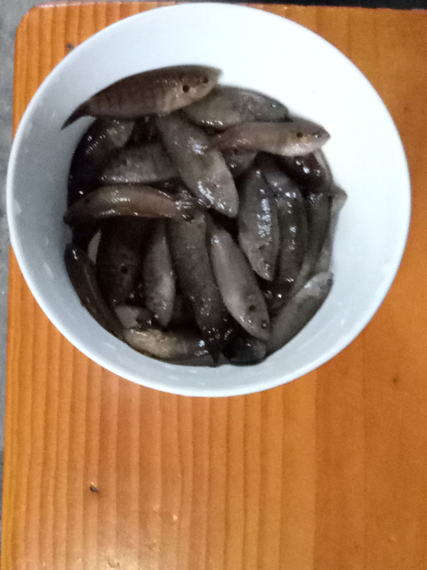 手竿鱼钩防挂底技巧,初学者钓鱼鱼竿线鱼钩怎么搭配